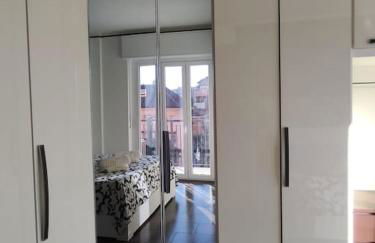 Bilocale luminoso e accogliente zona Marche - Photo 43