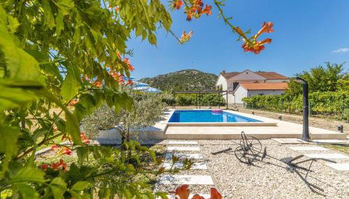 Villa Zorka - Foto 4, Garden, Garden view