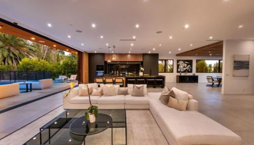 Luxury 6BR Beverly Hills Villa with Pool and Views - Photo 2