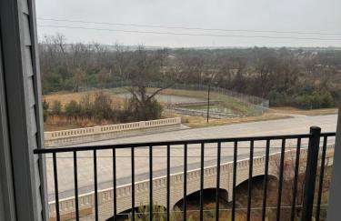 Charming 1BR Getaway, Leander TX - Foto 11