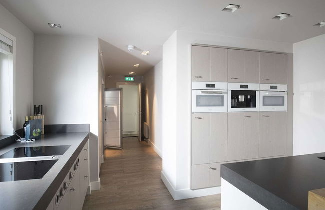 Luxury Villa With Outdoor Kitchen and Lake View - Foto 4