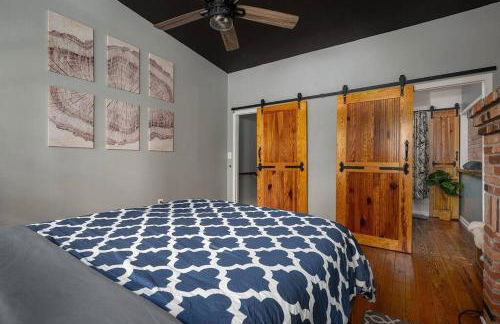 Johns Hopkins Historic Renovated home - Fells Point! - Foto 1