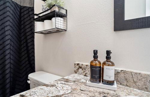 Beautiful 3 bed 2 bath home near Crystal Bridges - Foto 23