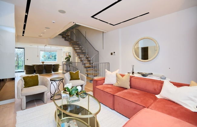 The Hamilton Gardens Hideaway - Modern 4bdr Home With Garden - Foto 42