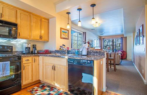 2BD Sweetwater Condo - Community Park, Pool + Hot Tub - Foto 19