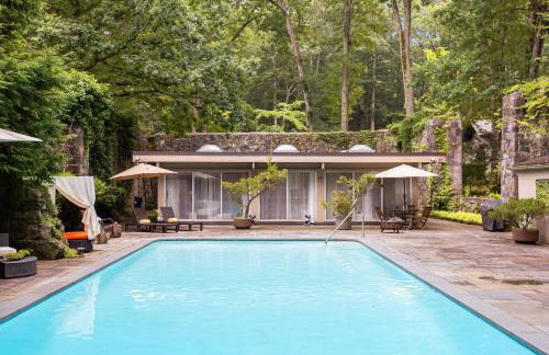 Midcentury Modern ZenHouse Sculptor Studio - Foto 1