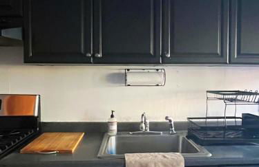 Ironbound 4 bdrm Industrial Suite! FREE parking - Photo 21