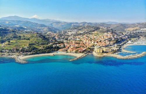 BIANCA Home Holiday a pochi passi dal mare Private Parking - Photo 11