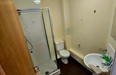 Student Only Premium Studio at St George's Tower - Foto 6