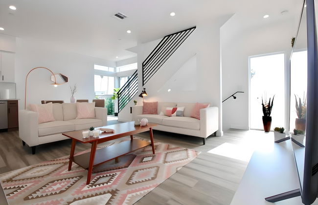 Los Angeles 3BR Villa Suites-FreeParking - Foto 6