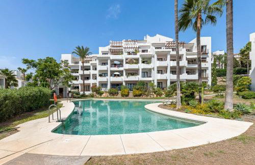 Beautiful two-bed apartment Mijas Golf - Photo 24