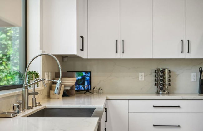 Curson Modern - Photo 18