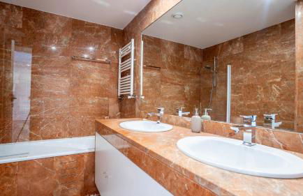 Seaside 3BR Flat in Póvoa by LovelyStay - Foto 14