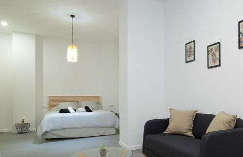 ESC - Loft Valencia Cómodos y espaciosos estudios cercanos a estación Joaquín Sorolla - Photo 25