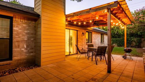 Cozy, Round Rock Retreat, Modern, Sleeps 10 - Foto 5