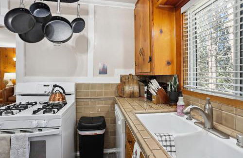 Twin Peaks Vacation Rental with Hot Tub! - Foto 8