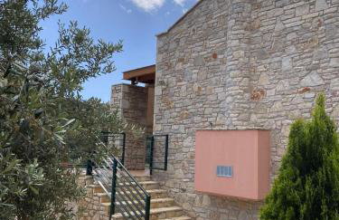 Anaval's View Apartments - Photo 10