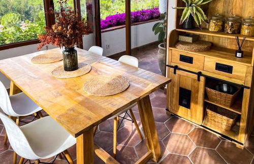 PRAGA 2 - Encantadora casa con piscina y vistas al bosque! - Foto 6