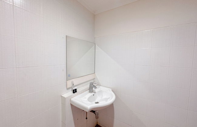 Best Price And Comfortable Living Studio At High Point Serviced Apartment - Photo 14