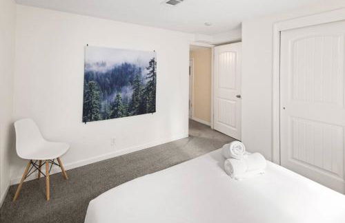 Family Retreat! By Denver + Hot Tub, Sleeps 10! - Foto 38