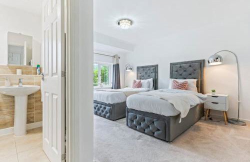 Luxury Modern House - 8 mins to NEC, Airport - Foto 37