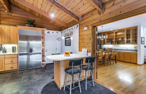 Glen Ellen Stone Retreat - Family Friendly Home - Walk to Town - Foto 7