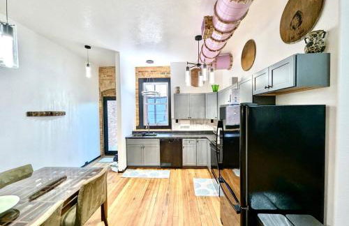 The Upstairs Escape - Foto 11