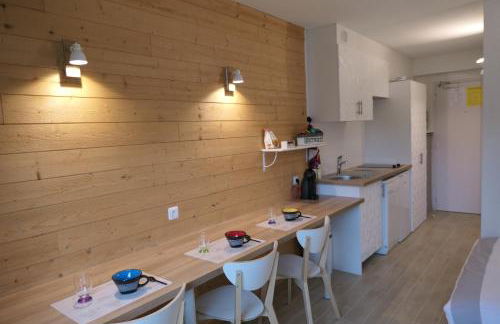 Studio 116 - Photo 4