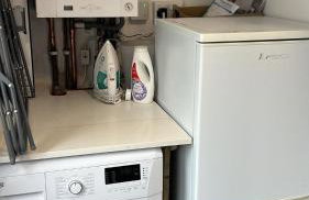 Newly Renovated 3 Bedroom House, 6 beds with 2 showers, near University Town Centre - Foto 41