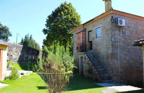 Cottage in Santa Comba With Pool - Photo 15