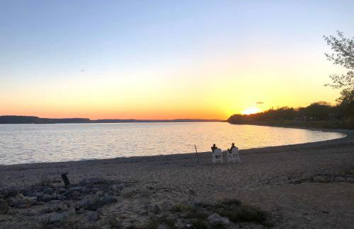 Eclipse Condo - Beautiful 2 Bedroom Stay by Beach - Foto 20