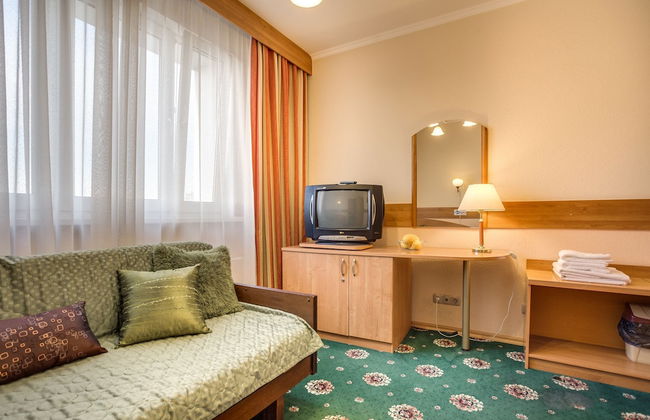 #513 OREKHOVO APARTMENTS with shared bathroom - Photo 2