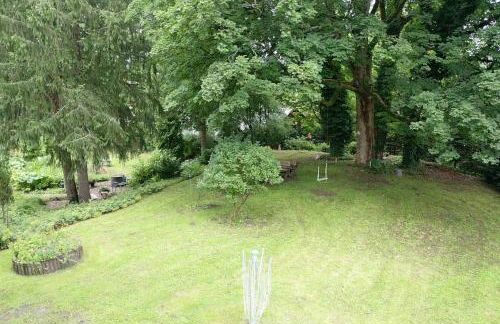 Liebevoll eingerichtetes Ferienhaus mit großem Garten - Foto 30