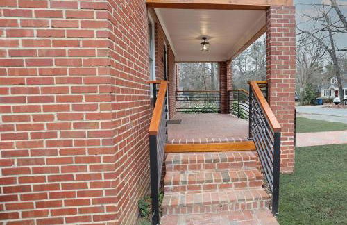 New & Renovated MCM Duplex 3 mi to DT Durham - Foto 23