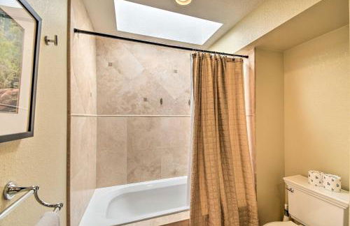 Golf Course Views, Hot Tub Access Phoenix Home! - Foto 16