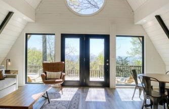 The Black Aframe - HOT TUB and Mountain Views - Foto 24