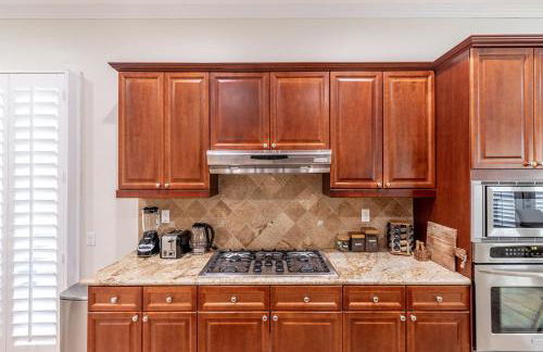 Mini Golf, Saltwater Pool & Spa by MariamsBnb - Foto 63