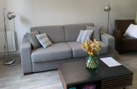 Vue exceptionnelle sur la place Gambetta Plein centre cafés restos idéal séjour pro ou en famille - Foto 1