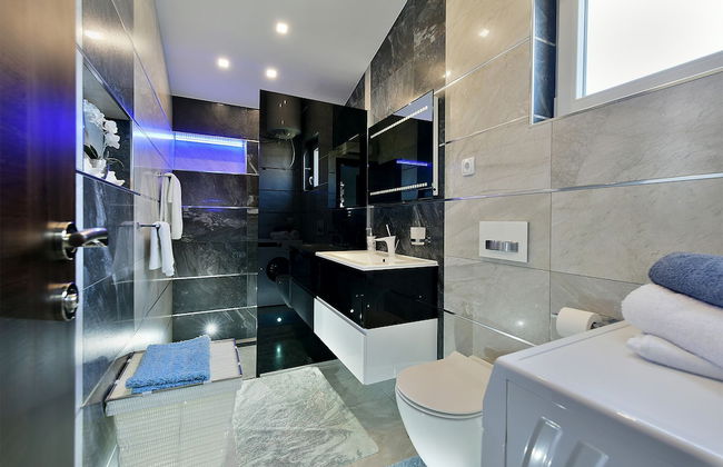 House 1971 - Photo 41