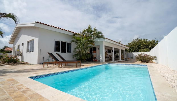 Remodeled Villa w 3BR Private Pool Esmeralda - Foto 5, Habitación