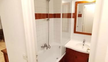 2- Grand parc arboré à St Jean Pays Basque - Foto 5, towels, Shower