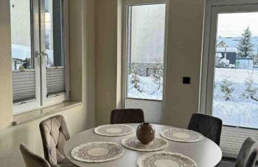 Domek w ogródku z prywatną balią z hydromasażem - Foto 11