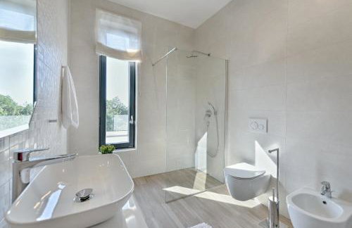 New VILLA TIHI OTOK near the beach - Photo 26