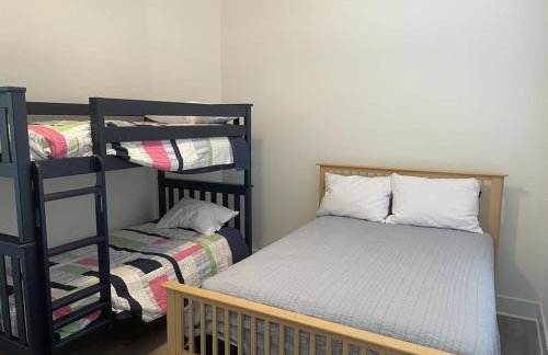 New Construction Bay Side 4 Bedroom - Foto 12