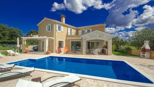 Villa Larisa - Foto 1