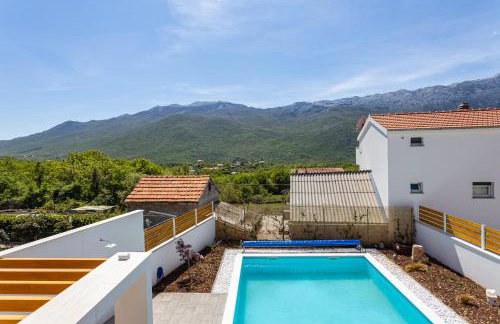 Villa Sulic - Heated Pool and Mountain View - Foto 44