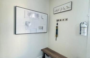 Cute and Cozy Comfy Birds Junior Cottage - 1 mile to Dwntn Ocean Springs, near Beach with Golf Cart - Foto 17