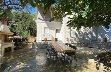 Natural Retreat Shelter #Unoblu® - Photo 1