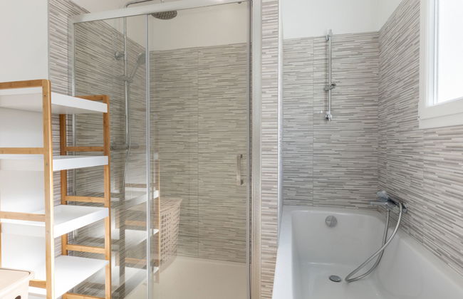 La Bruyère - Foto 11