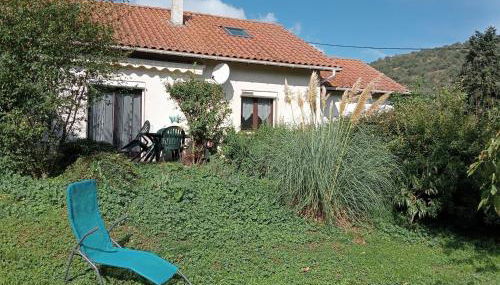 La Cabane du Berger & son terrain de pétanque - Foto 3, Garden, Garden view